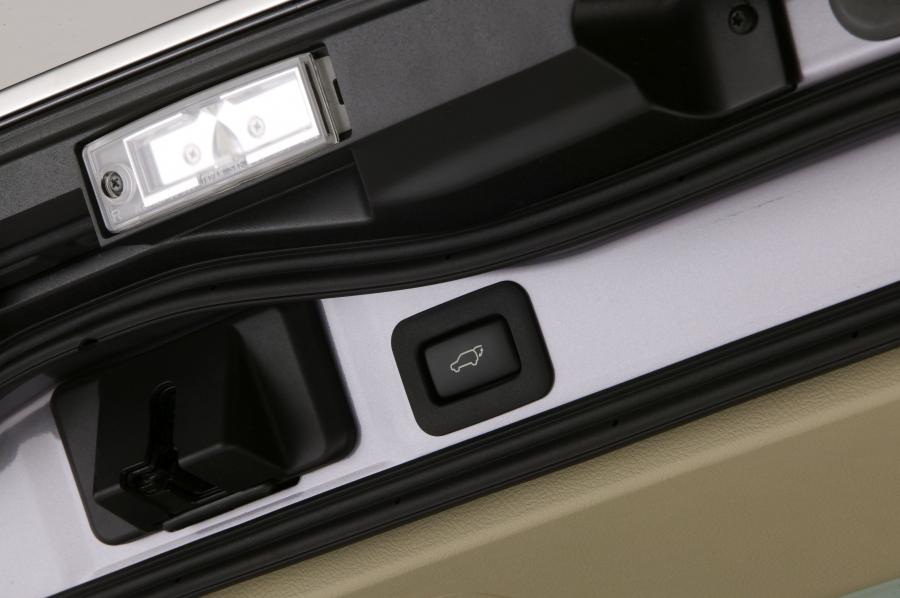  Lexus LX570 2008 года  (фото 72 из 221)